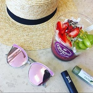 Quay rose gold sunglasses